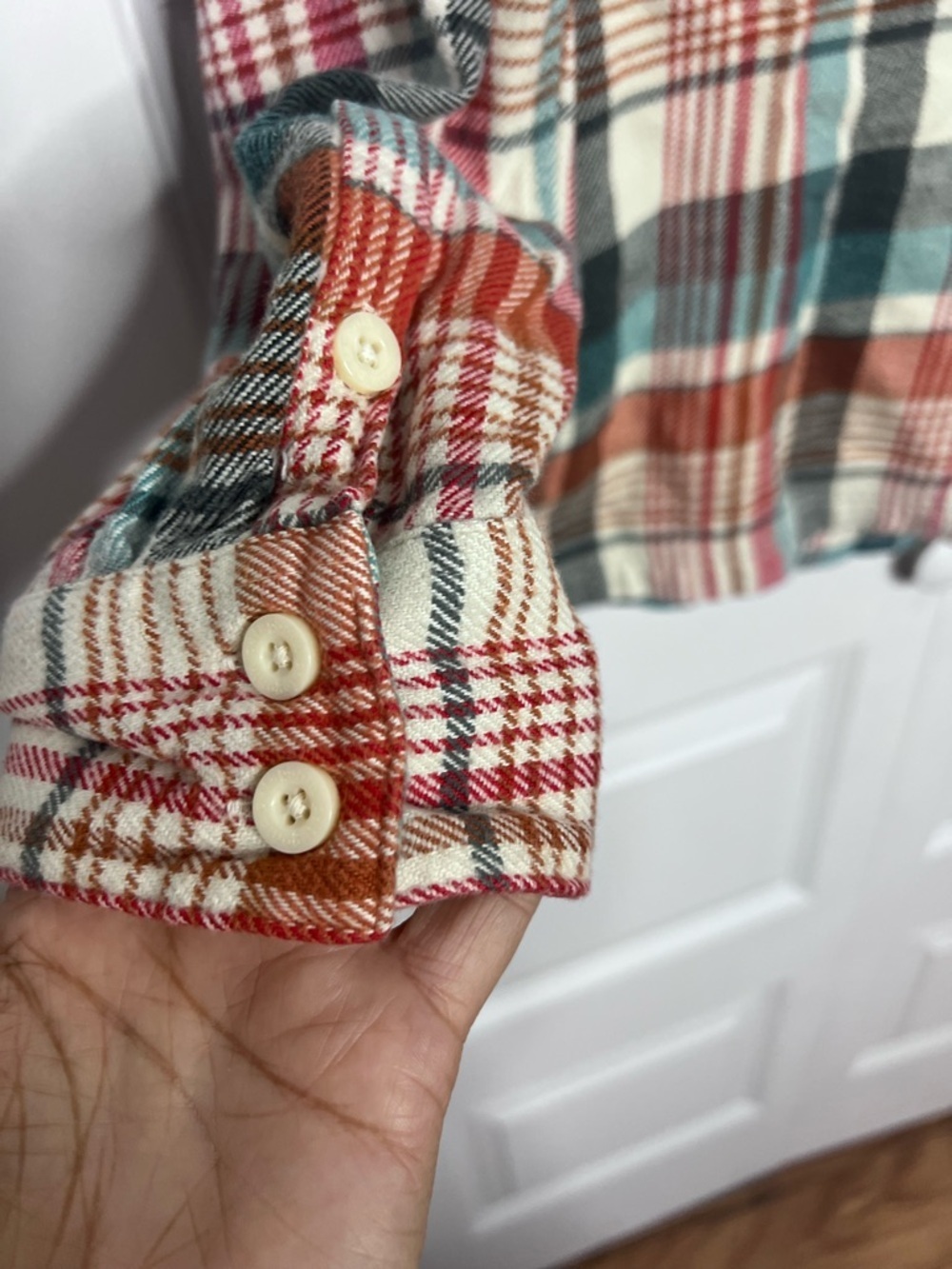 Patagonia Organic Cotton Plaid Flannel Shirt β Size 8 - Picture 5 of 5